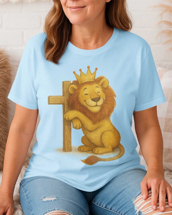 Watercolor Lion of Judah T-Shirt - Image 9
