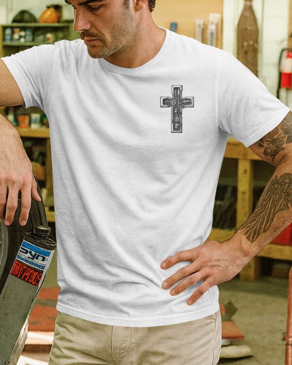 Gears May Grind T-Shirt - Image 2