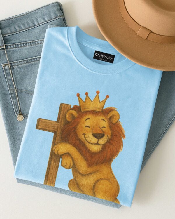 Watercolor Lion of Judah T-Shirt - Image 12