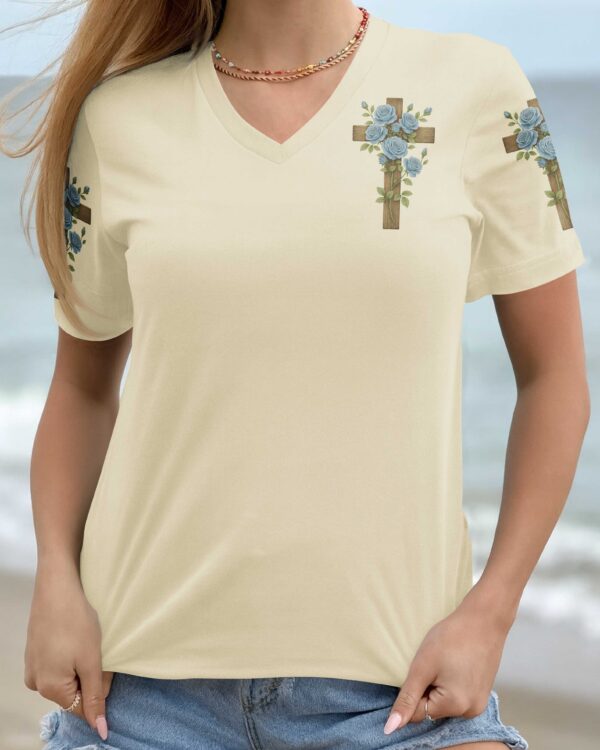 I Believe In God And The Power Of Prayer Shirts - Image 14