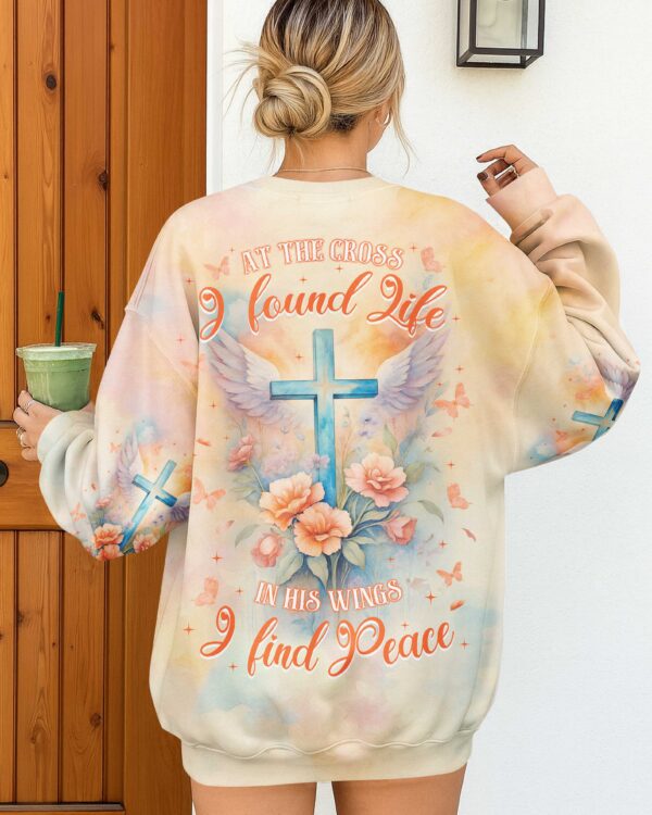 At the Cross I found Life In His wings I find Peace Shirt - Image 8