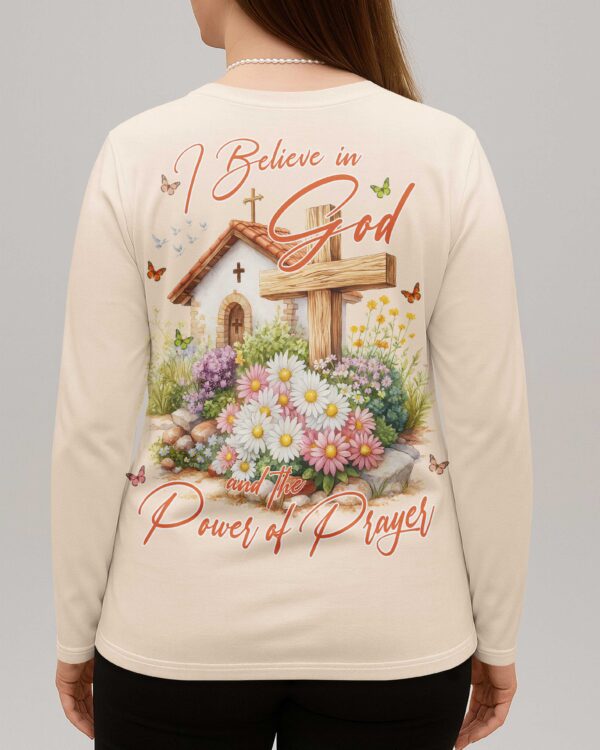 I Believe In God And The Power Of Prayer V-neck Long Sleeves Shirt