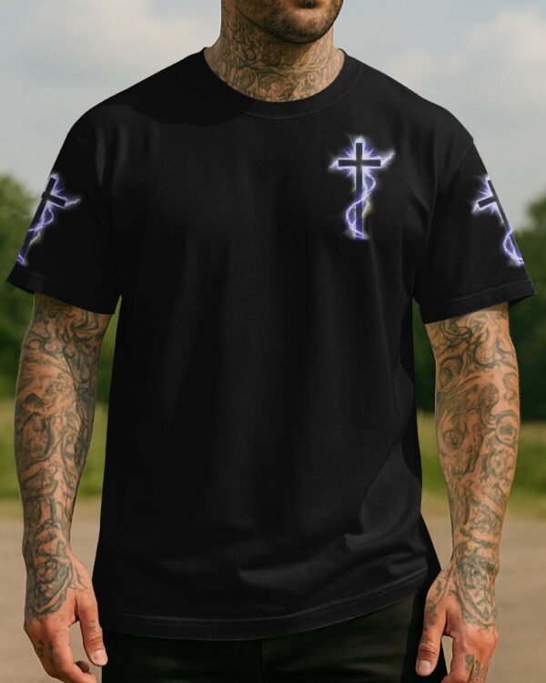 I Kneel To Pray I Rise To Fight Shirt - Image 2