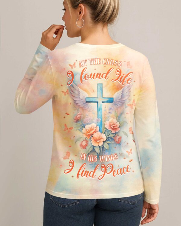 At The Cross I Found Life In His Wings I Find Peace V-neck Long Sleeves Shirt - Image 4