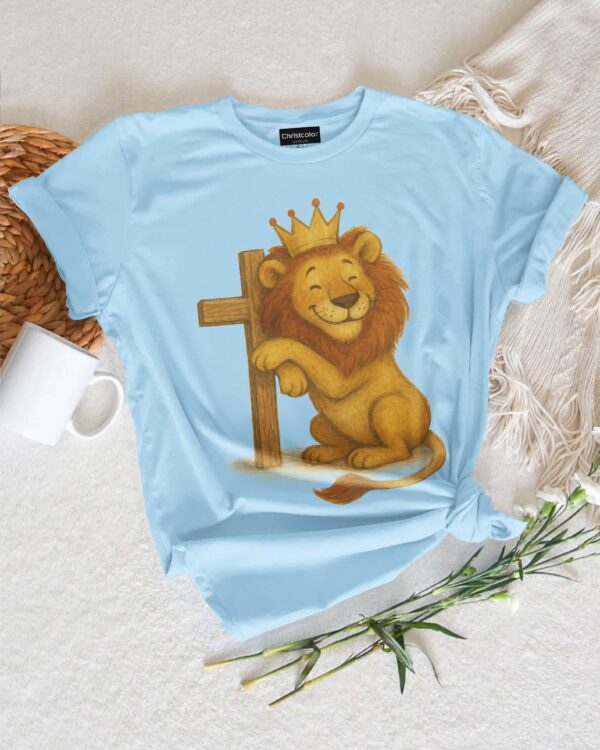 Watercolor Lion of Judah T-Shirt - Image 11