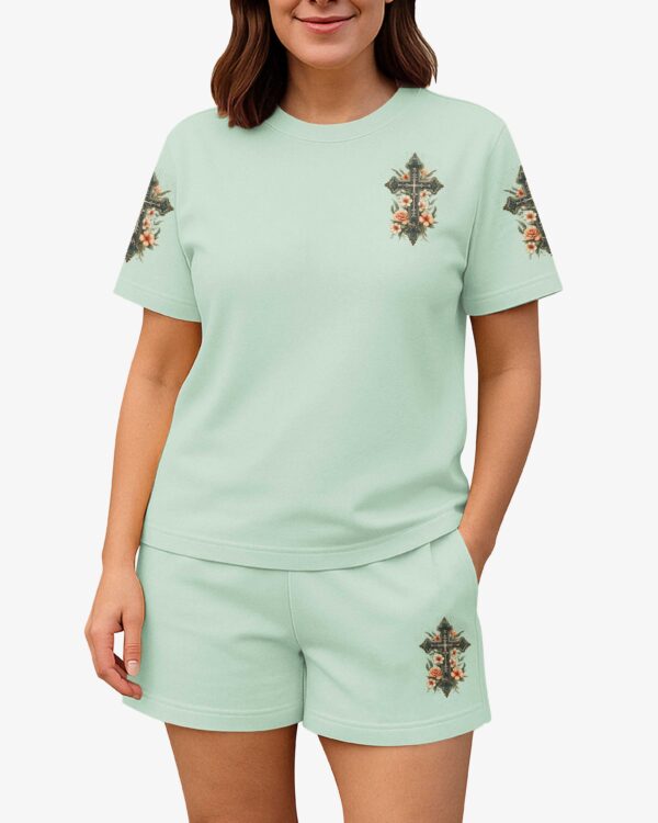 A Praying Mom Is A Powerful Force Women Casual Shorts - Image 13