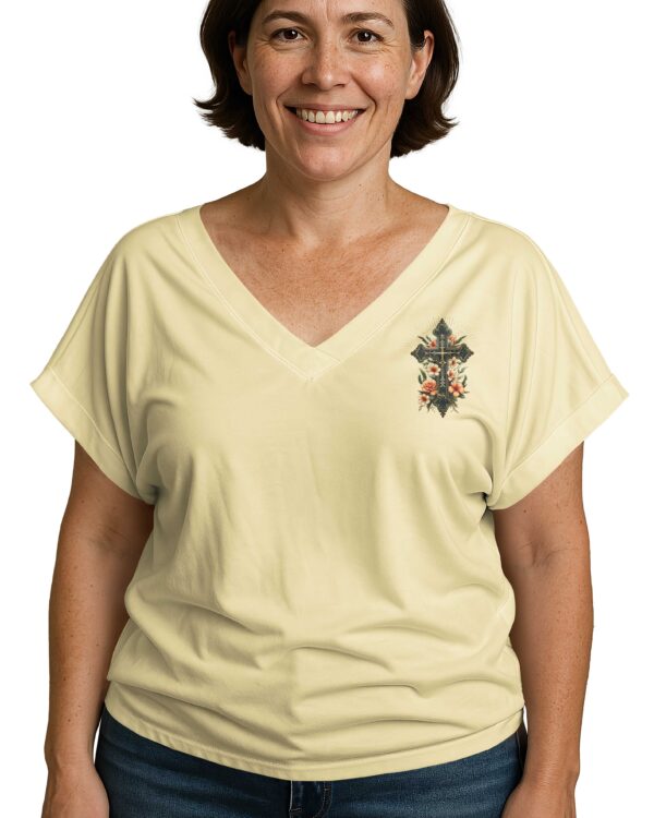 A Praying Mom is a Powerful Force V-neck Dolman Sleeves Shirt - Image 8